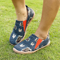 Leopard Pattern Slip-On Flat Canvas Shoes for Women