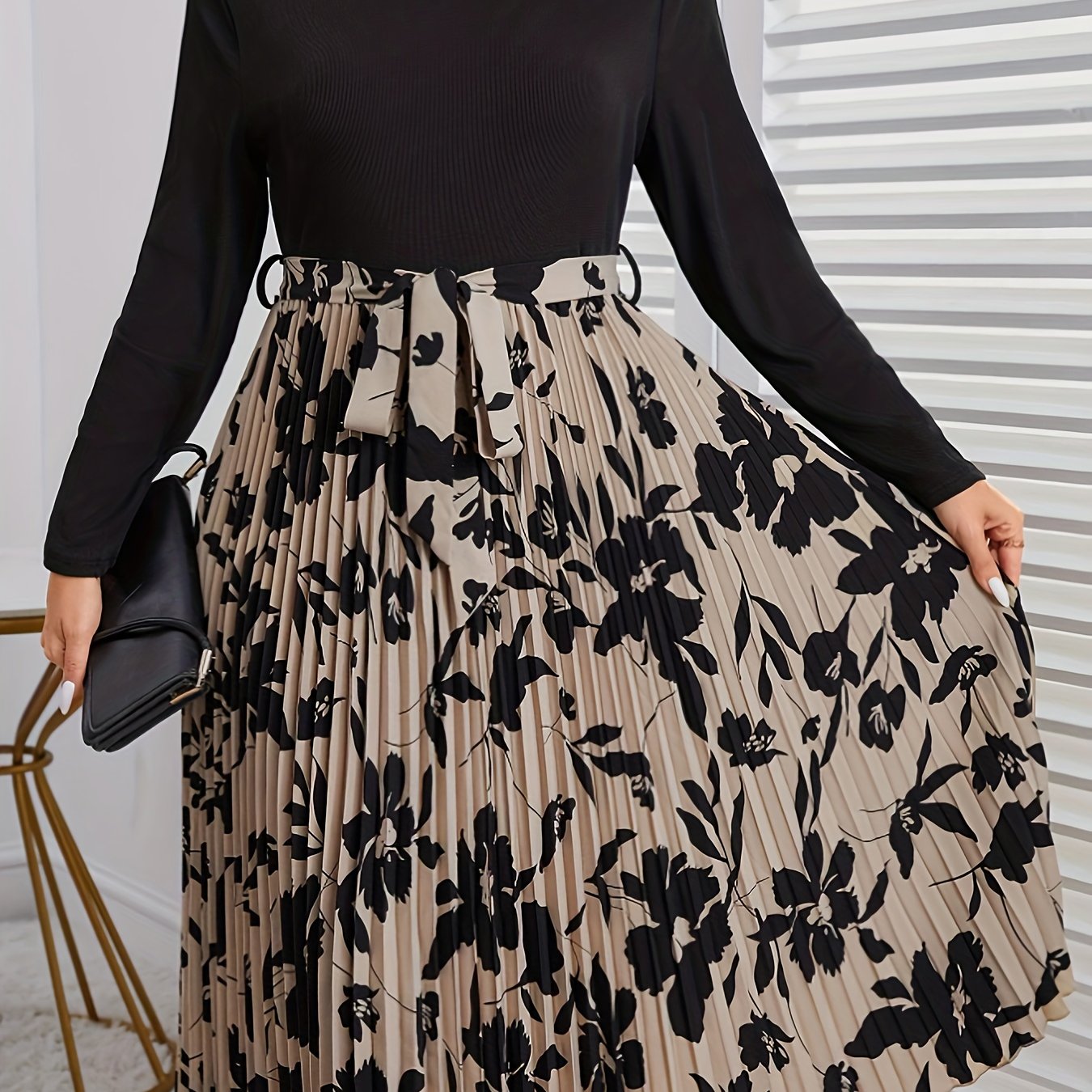 Colorblock Floral Print Long Sleeve Round Neck Dress