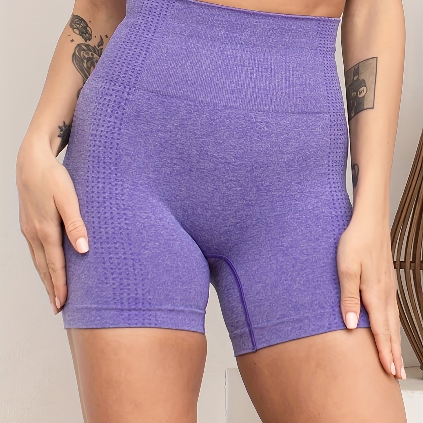 Women's Seamless Hip Lifting Yoga Sports Shorts Breathable Wide Waistband