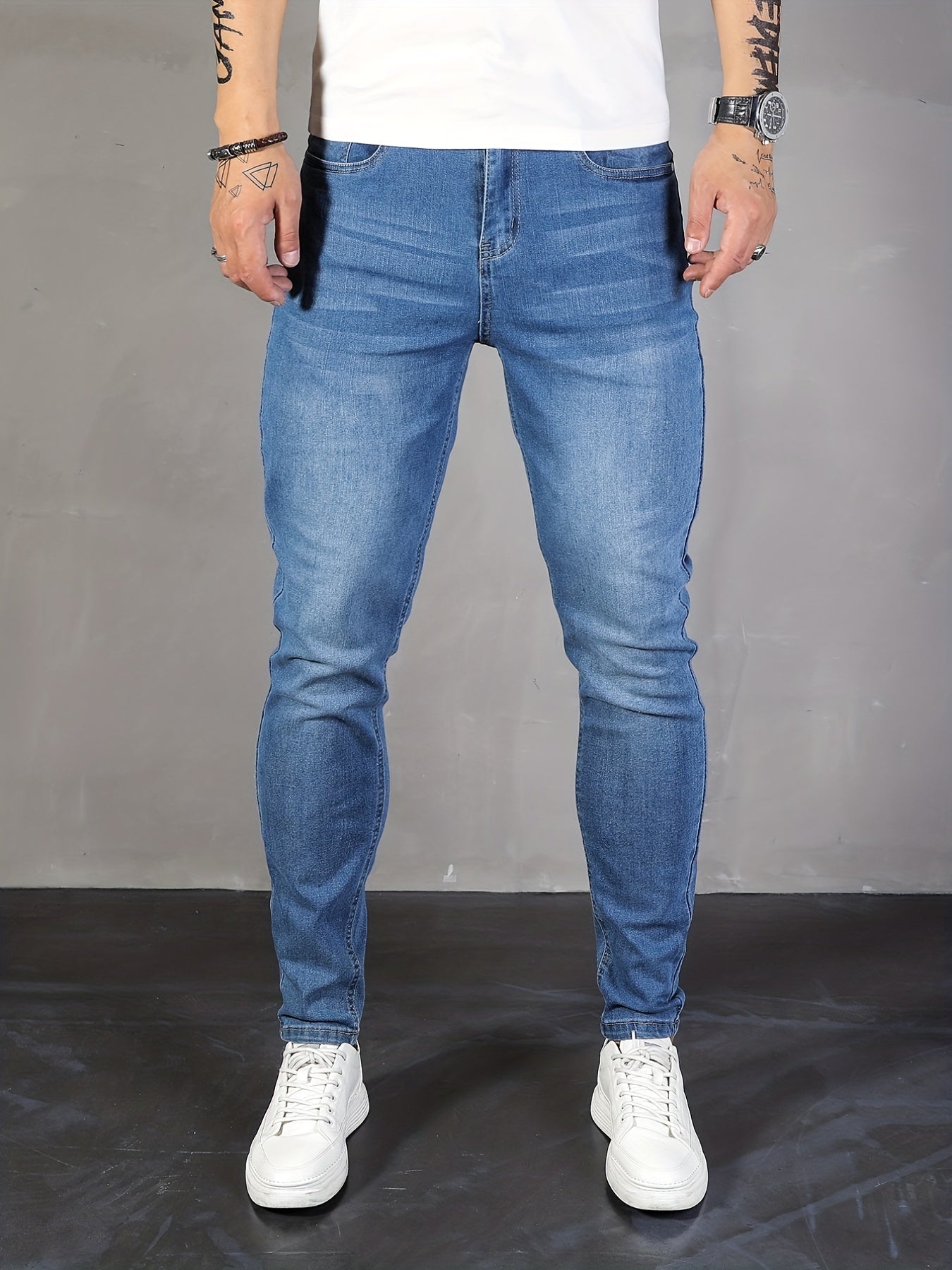 Men's Straight Denim Jeans with Pockets