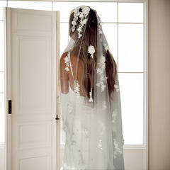 Floral Veil for Bridal Attire 100 Polyester Flower Embellished Wedding Head Veil