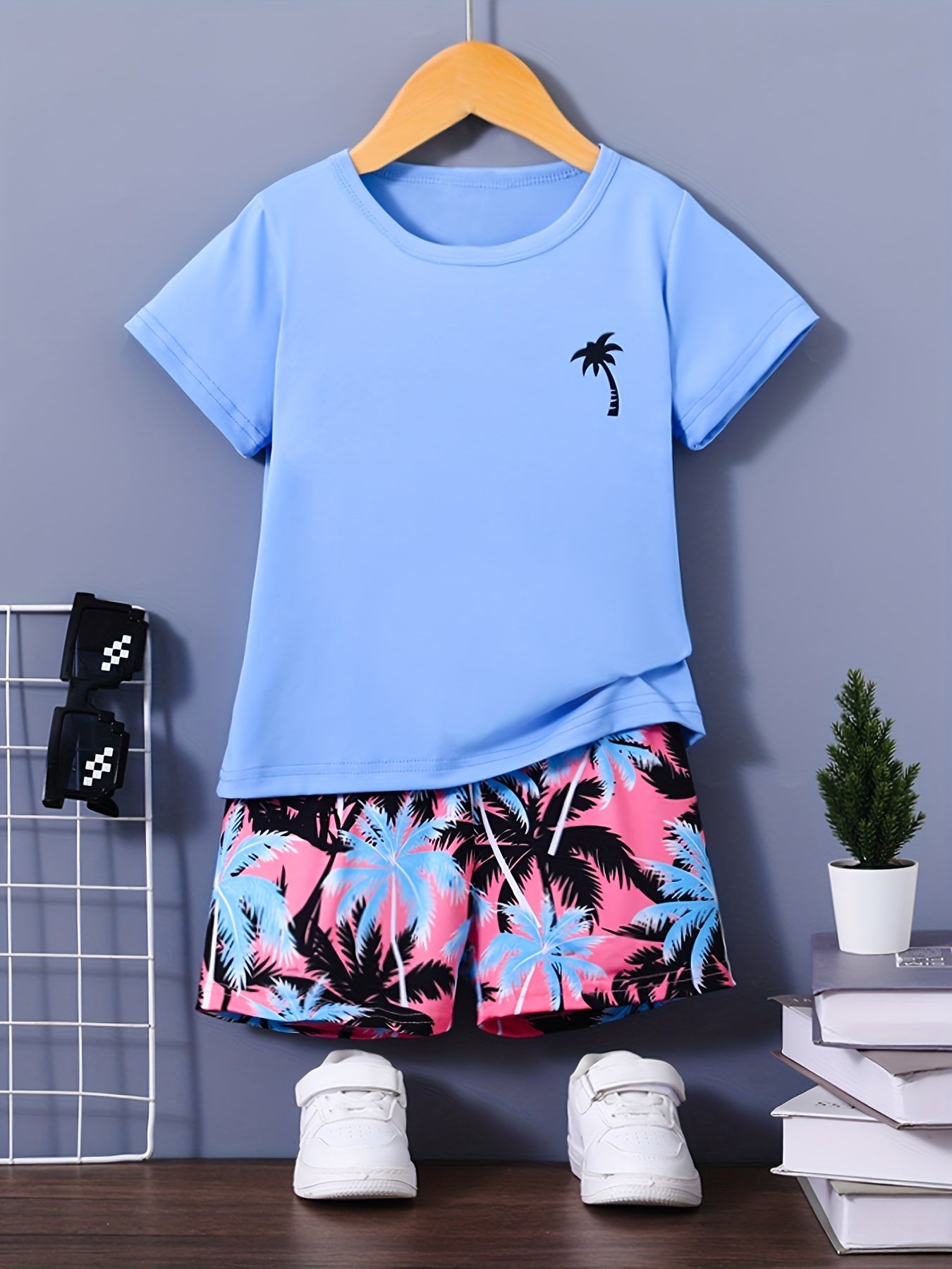 Boys Coconut Tree Print Tee & Shorts 2pcs Set