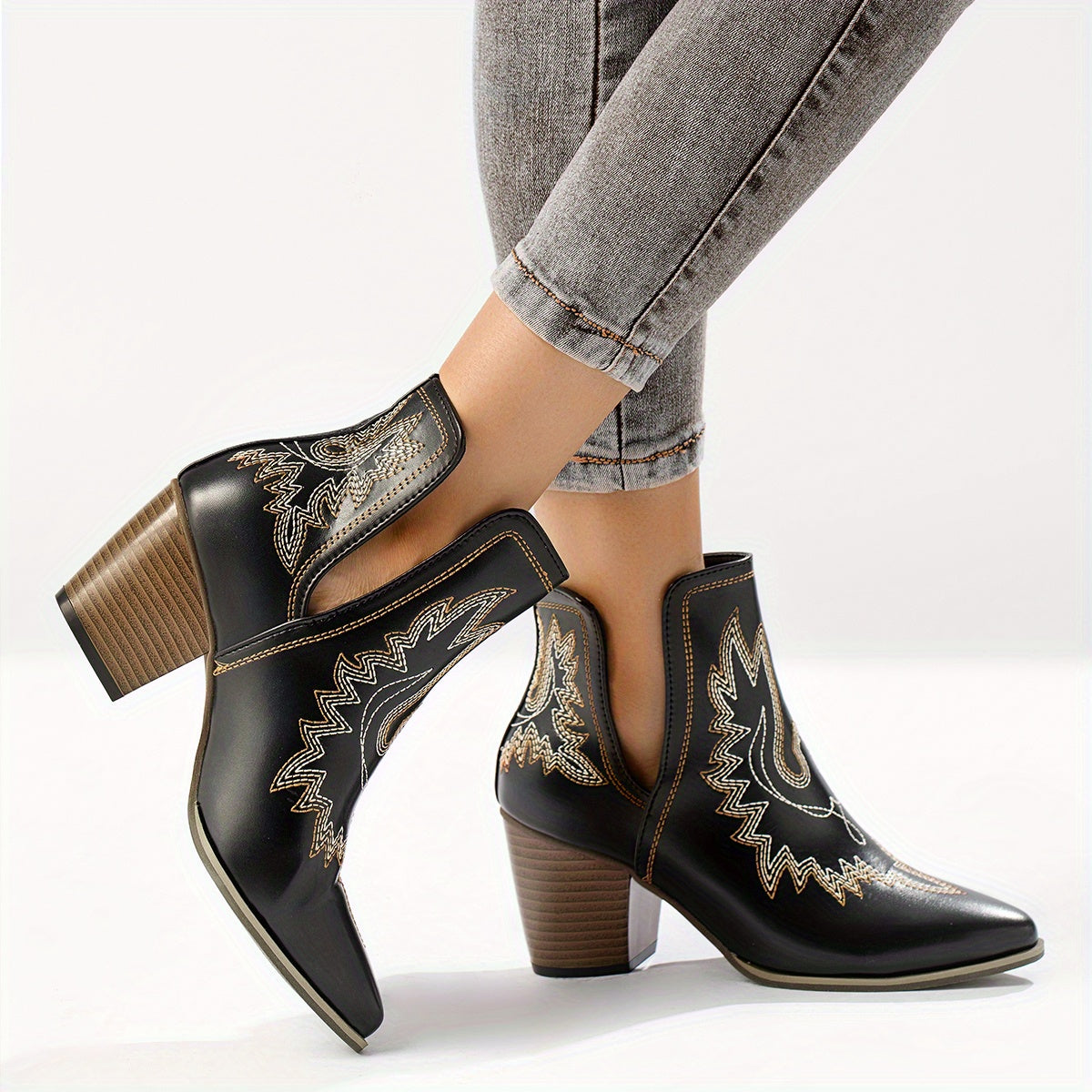 Women's Western Cutout Chunky Heel Boots