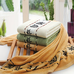 Bamboo Fiber Bath Towel 55x27in with Leaf Pattern