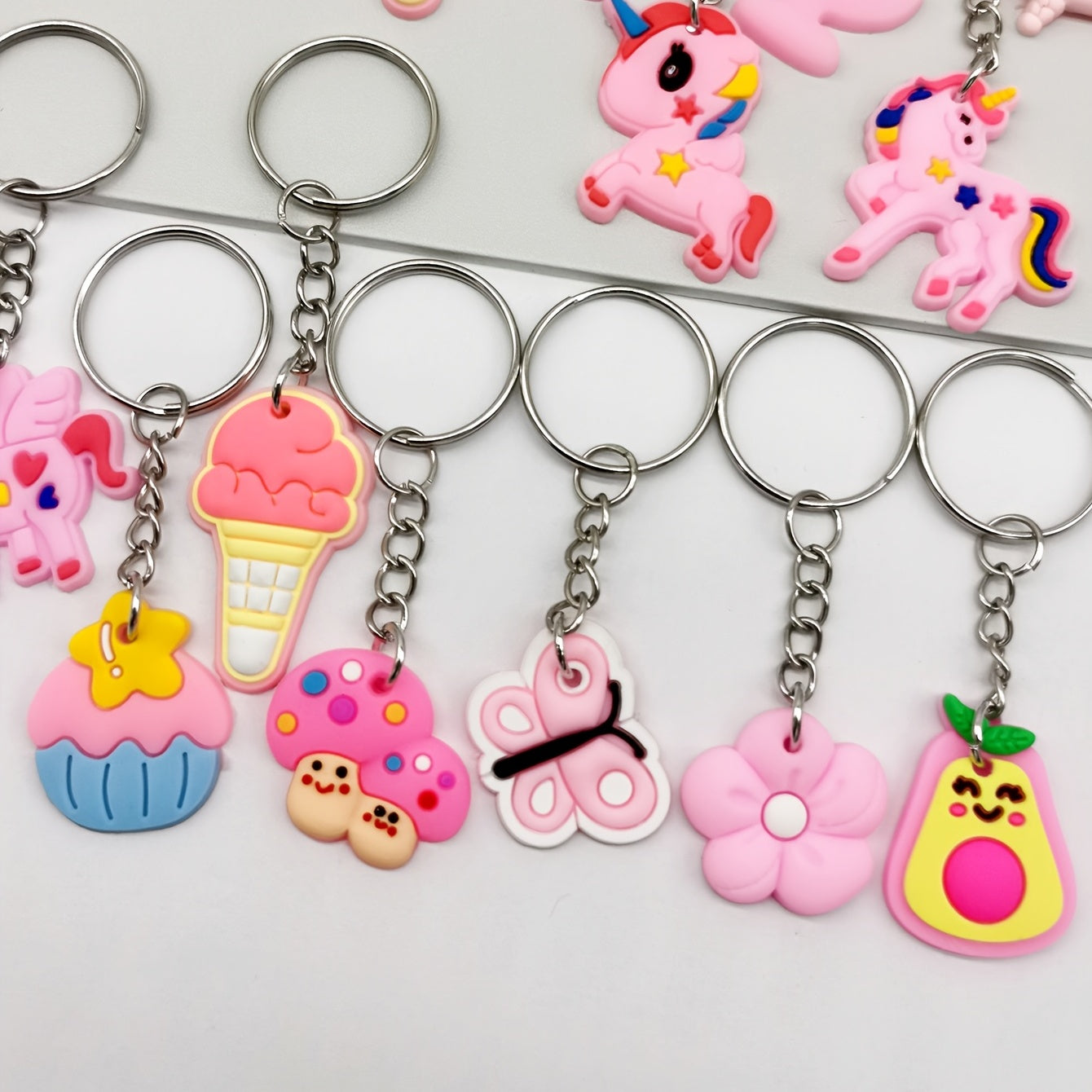 20pcs Cartoon Keychain Party Favors Mini Keyring Classroom Prizes