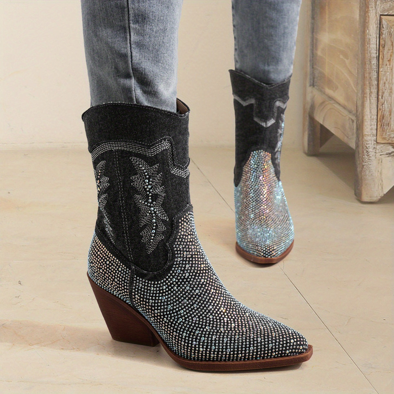 Women's Rhinestone Chunky Boots Embroidered Western Slip-On Dress Boots