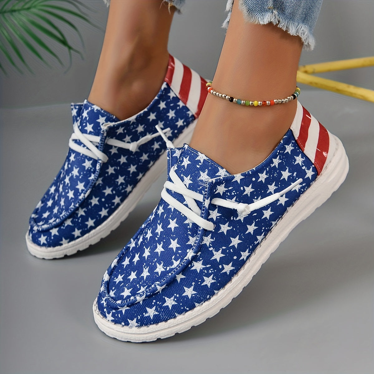 Women's Star & Striped Pattern Sneakers Casual Lace Up Outdoor Shoes