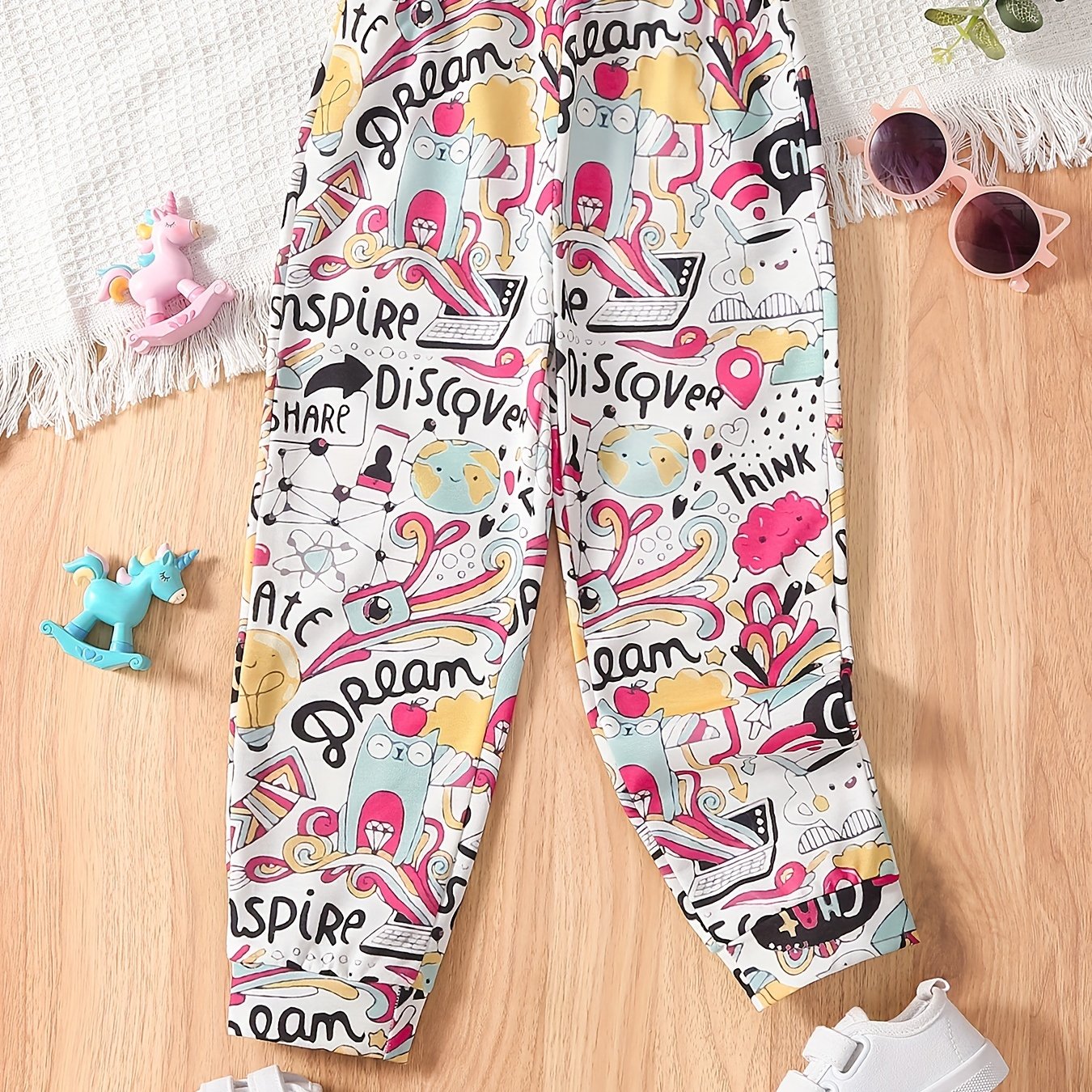 Girls Graffiti Cartoon Allover Sweatpants Elastic Waist Jogger Pants