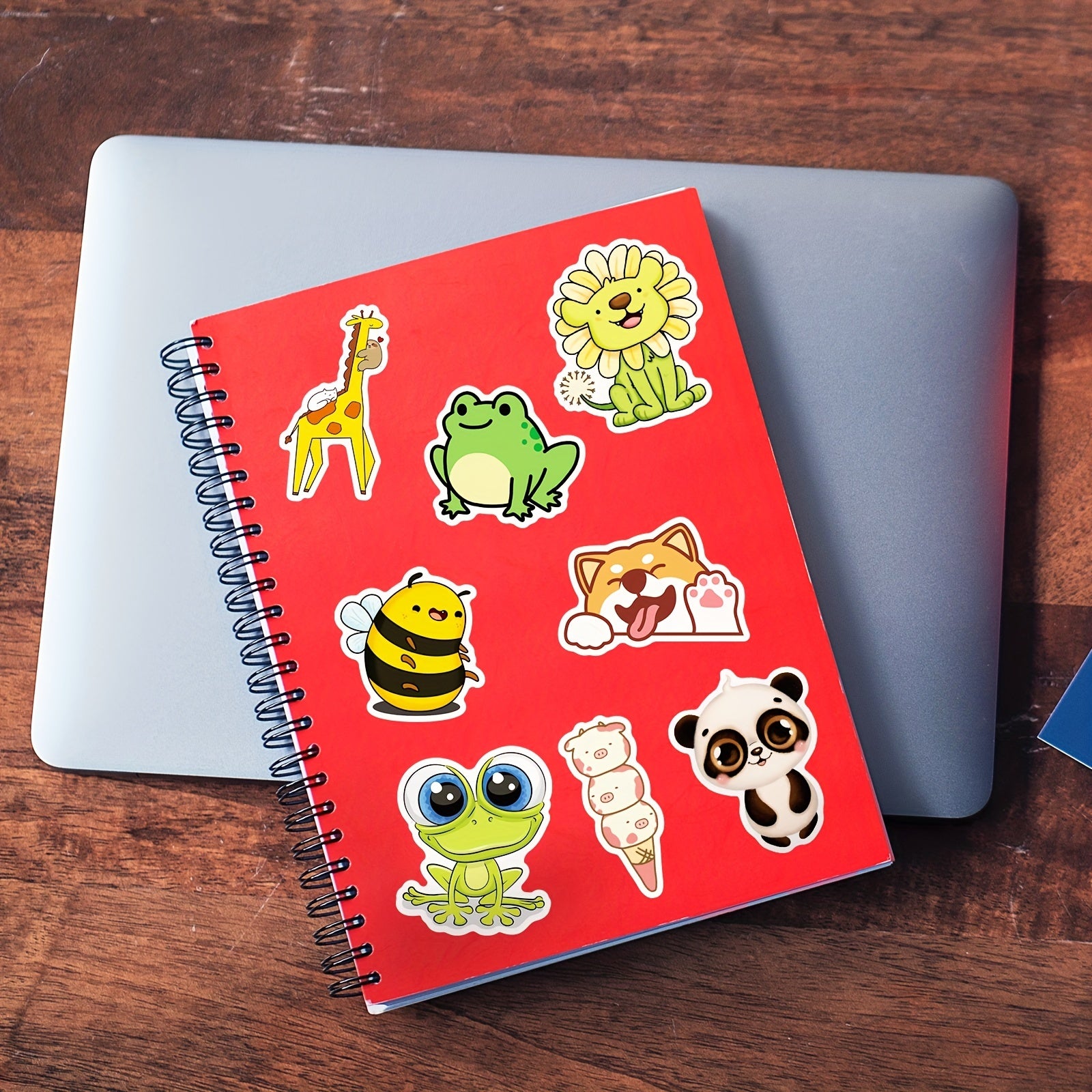 100pcs Animal Stickers Pack Vinyl Waterproof Stickers for Water Bottles and Note