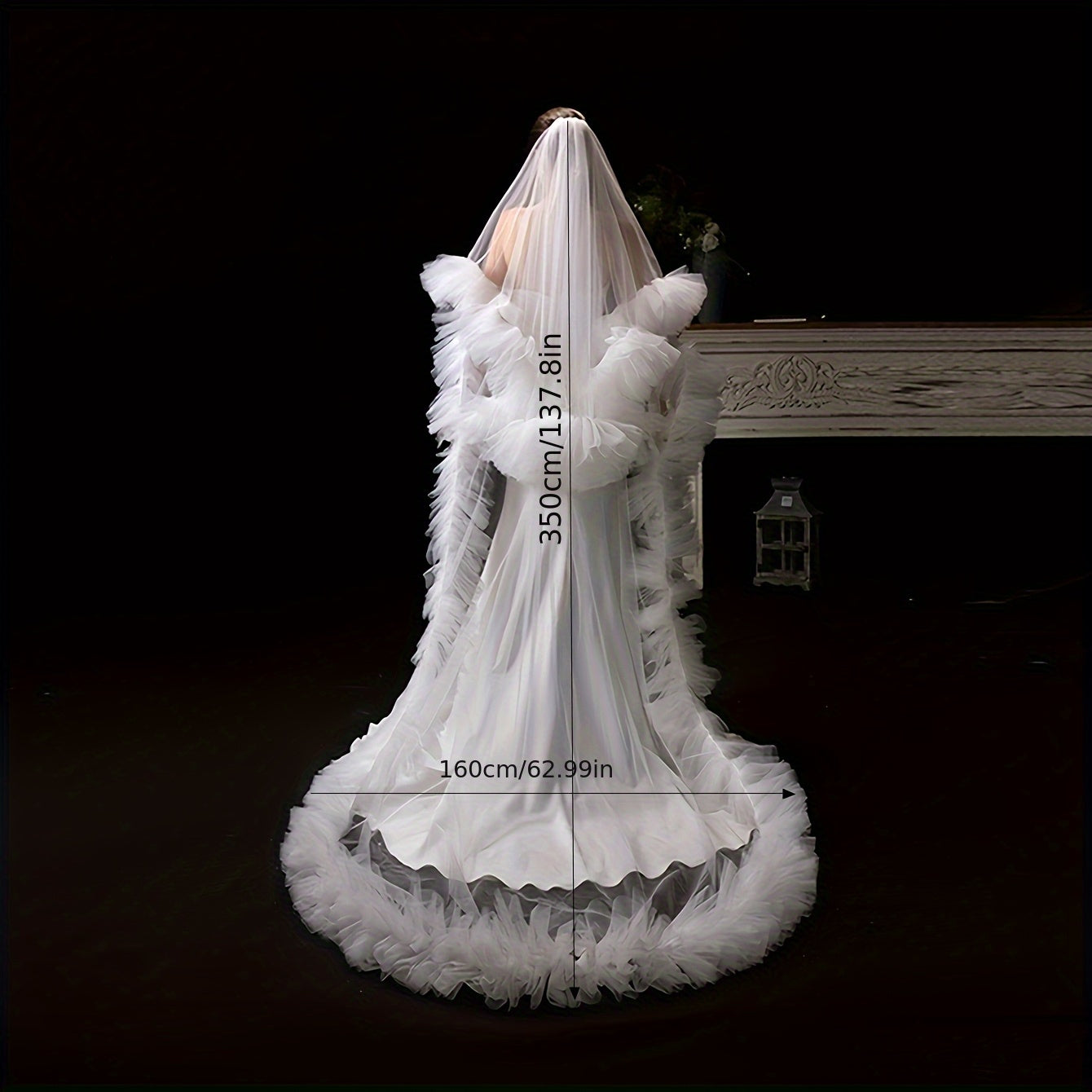 Elegant Long Train Veil for Brides at Weddings