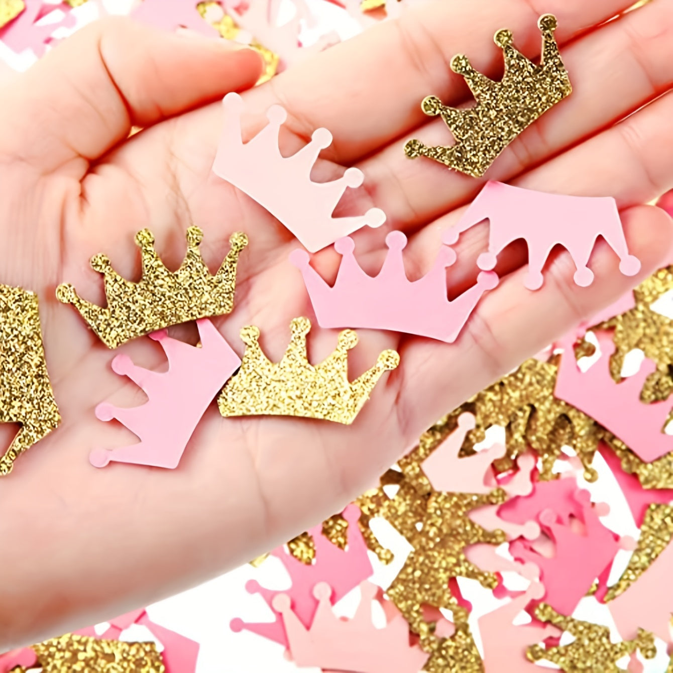 30g Crown Petal Confetti Desktop Decoration