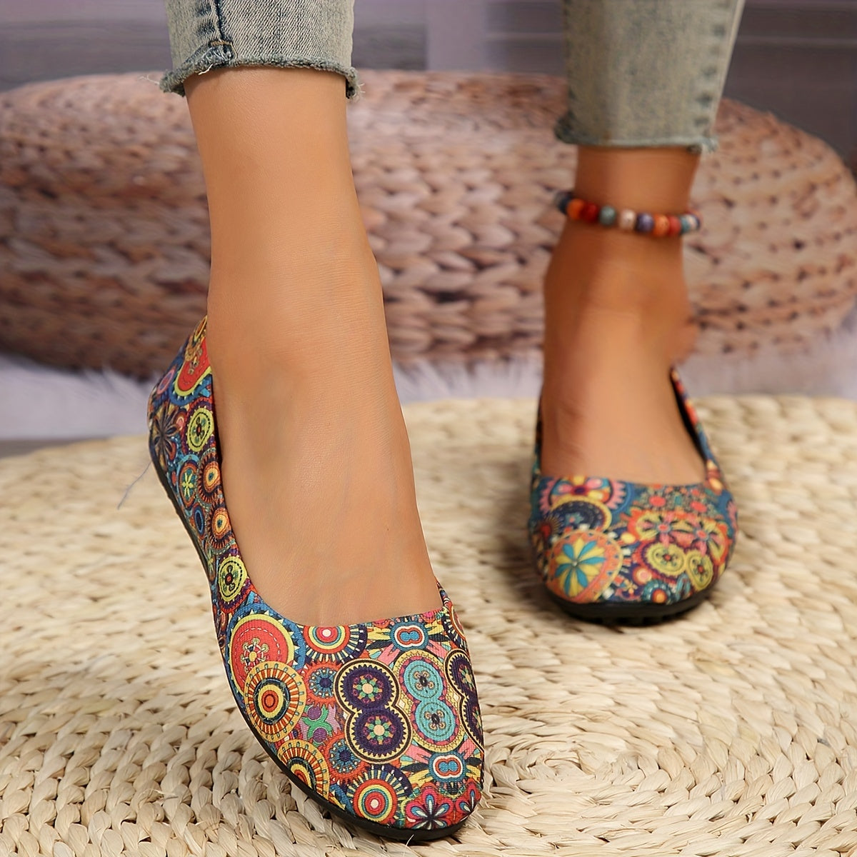 Women's Flower Pattern Slip-On Flat Shoes Lightweight & Comfortable