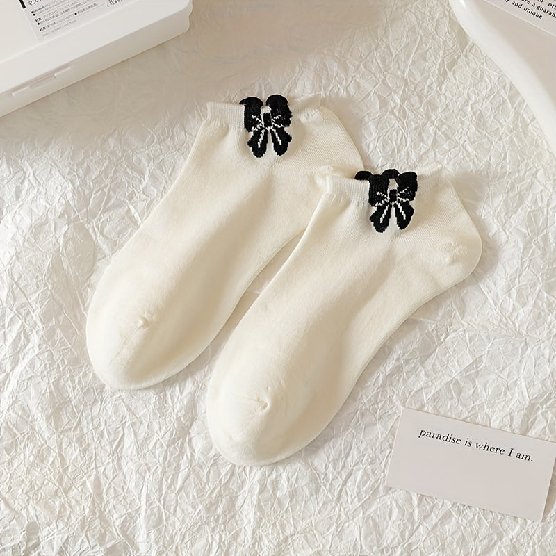 5 Pairs Textured Ankle Socks Women's Stockings