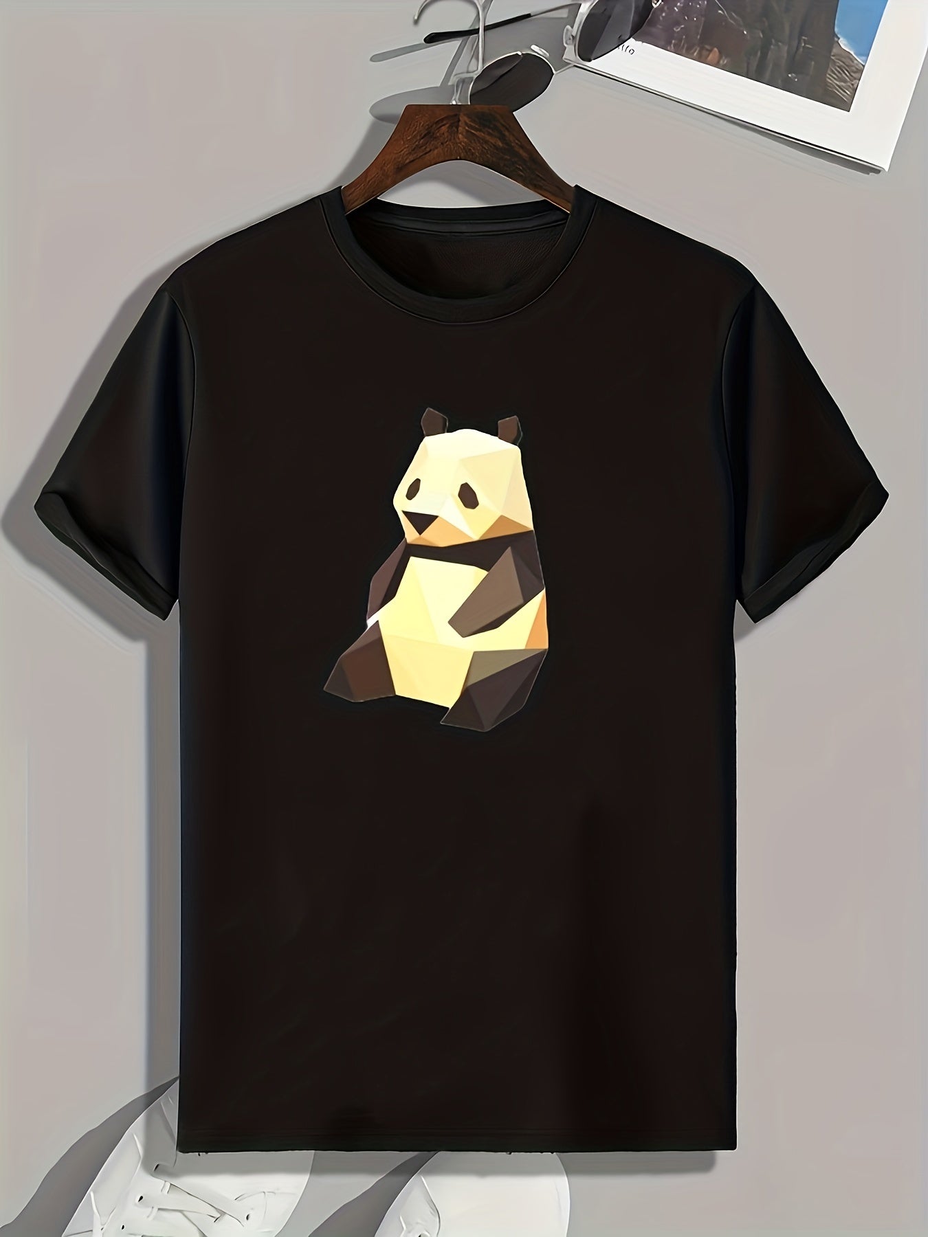 Panda Pattern Print Men's Graphic T-shirt for Summer