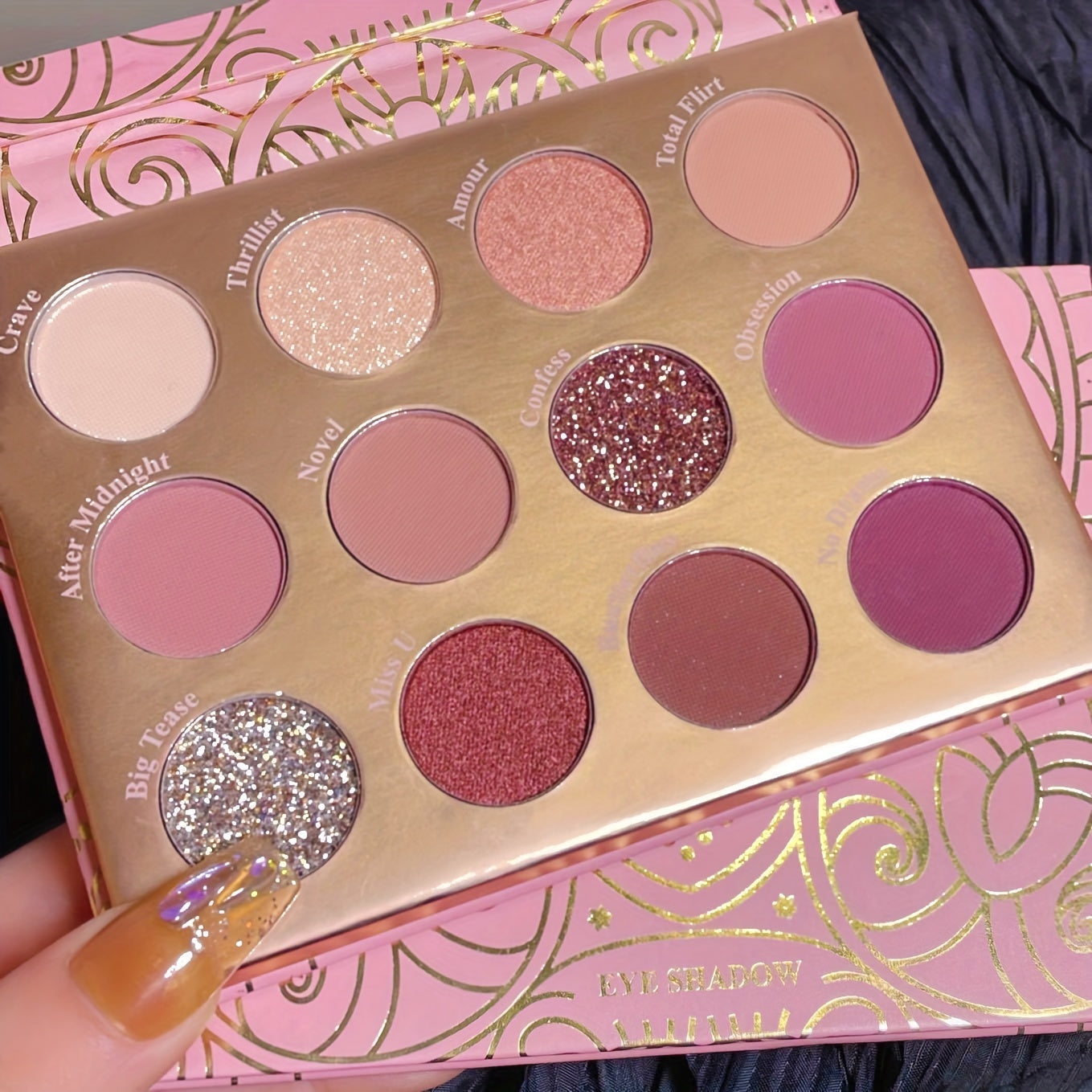 12 Colors Amorous Rose Eyeshadow Palette with Highlighting & Contouring