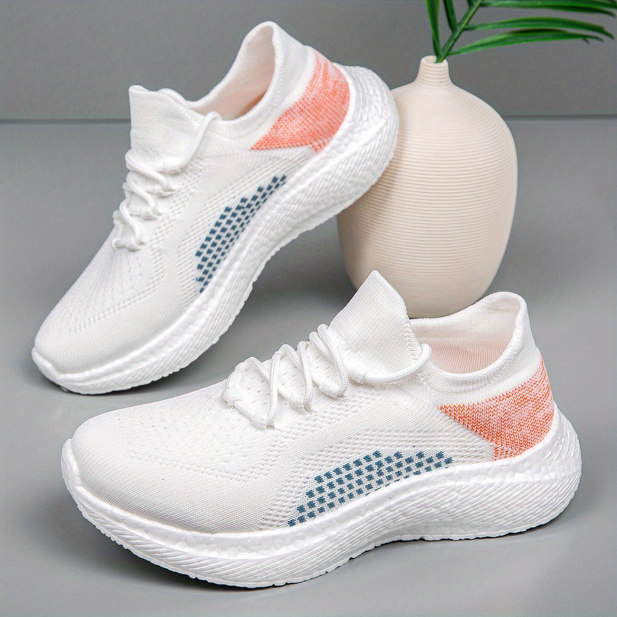Women's Knitted Sports Shoes Low Top Sneakers