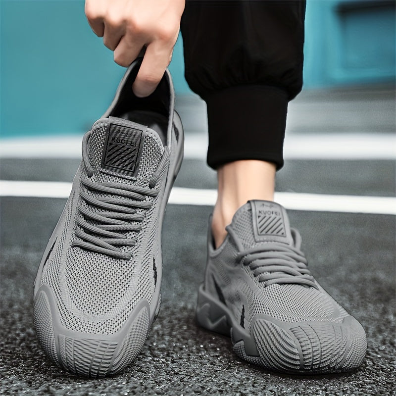 Men's Lace up Sneakers Lightweight Walking Shoes Comfortable and Breathable
