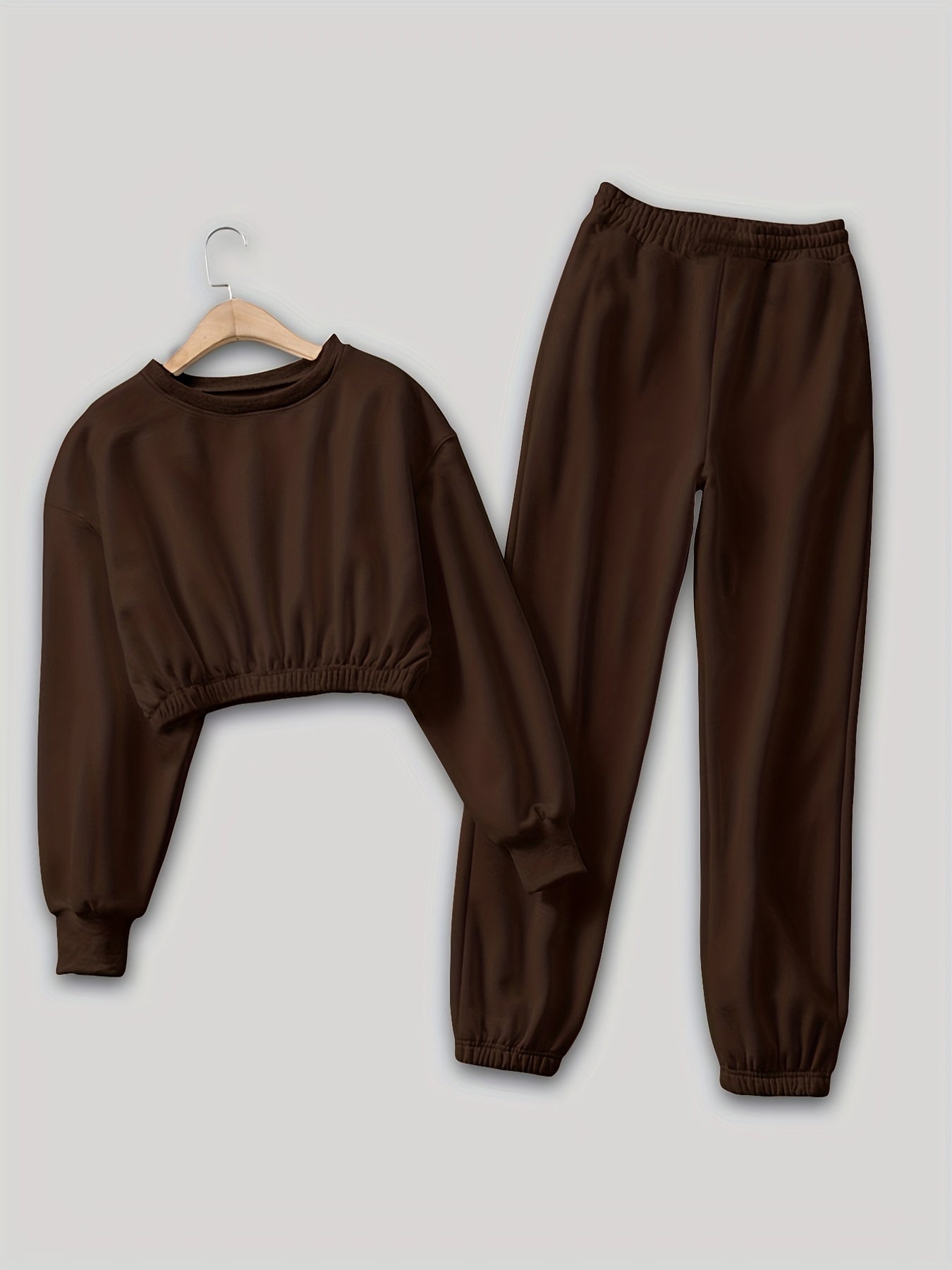 Workout 2pc Set Cropped LS Sweatshirt & Jogger Pants