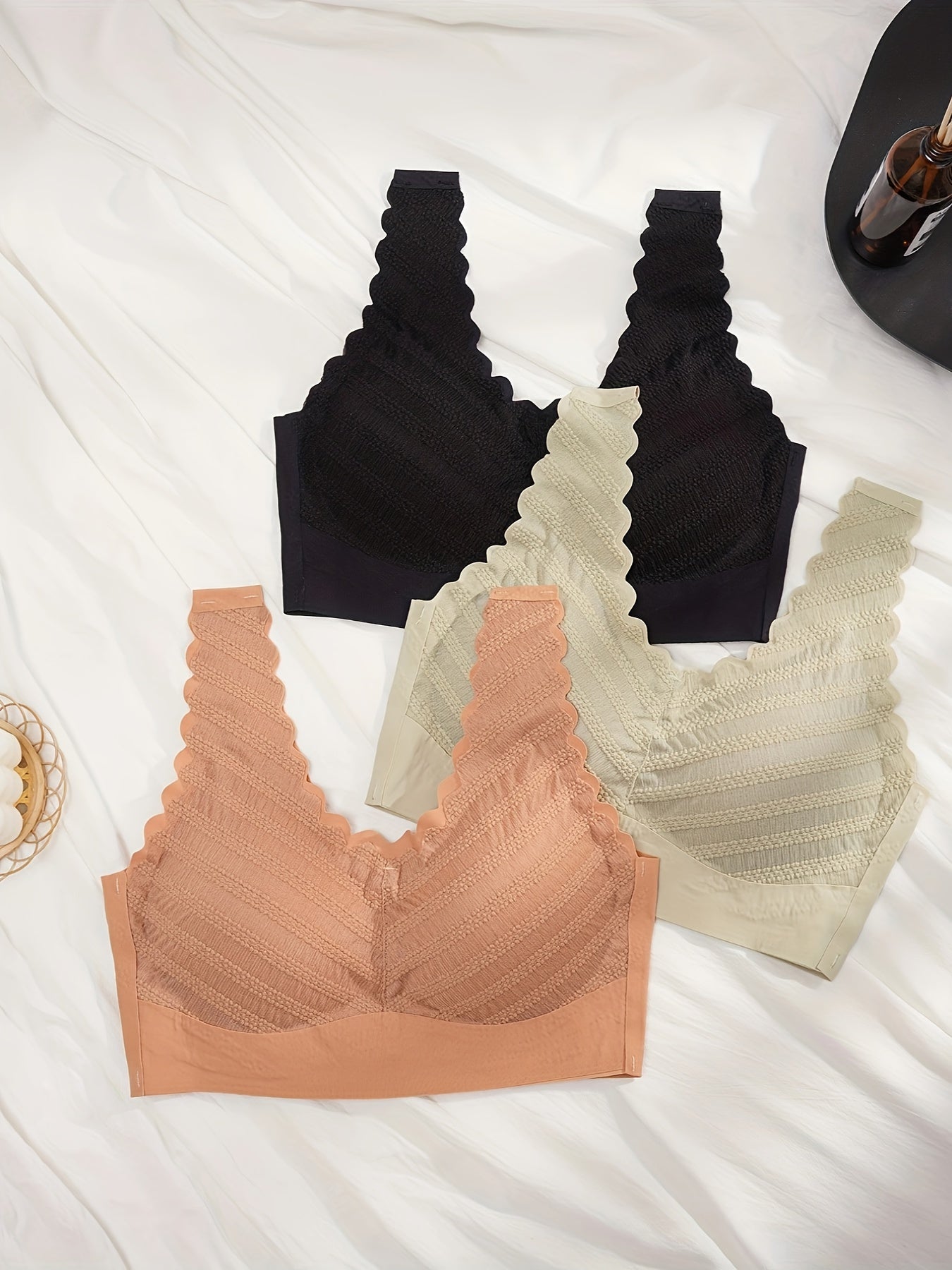3pcs Lace Wireless Bras Comfy Scallop Trim Bra Women's Lingerie
