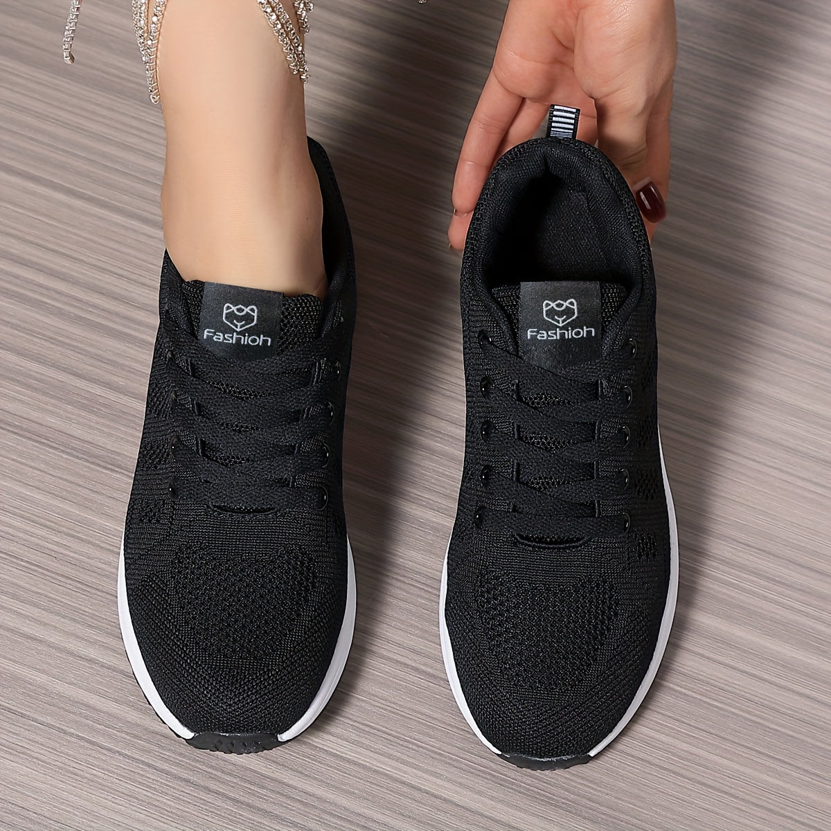 Breathable Women's Running Shoes Lace-up Knit Comfort Sneakers
