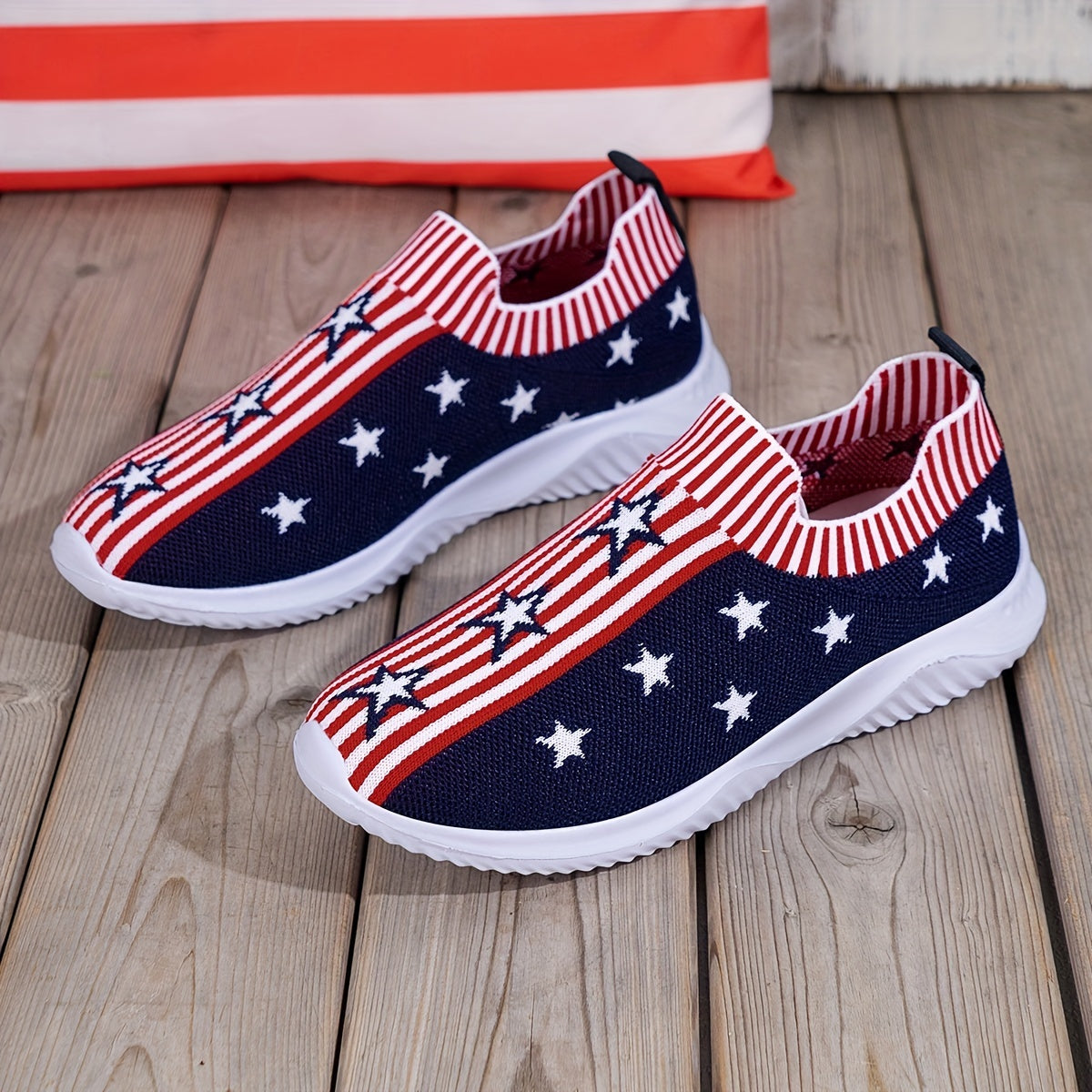 Women's Star & Stripe Pattern Slip on Walking Shoes Independence Flying