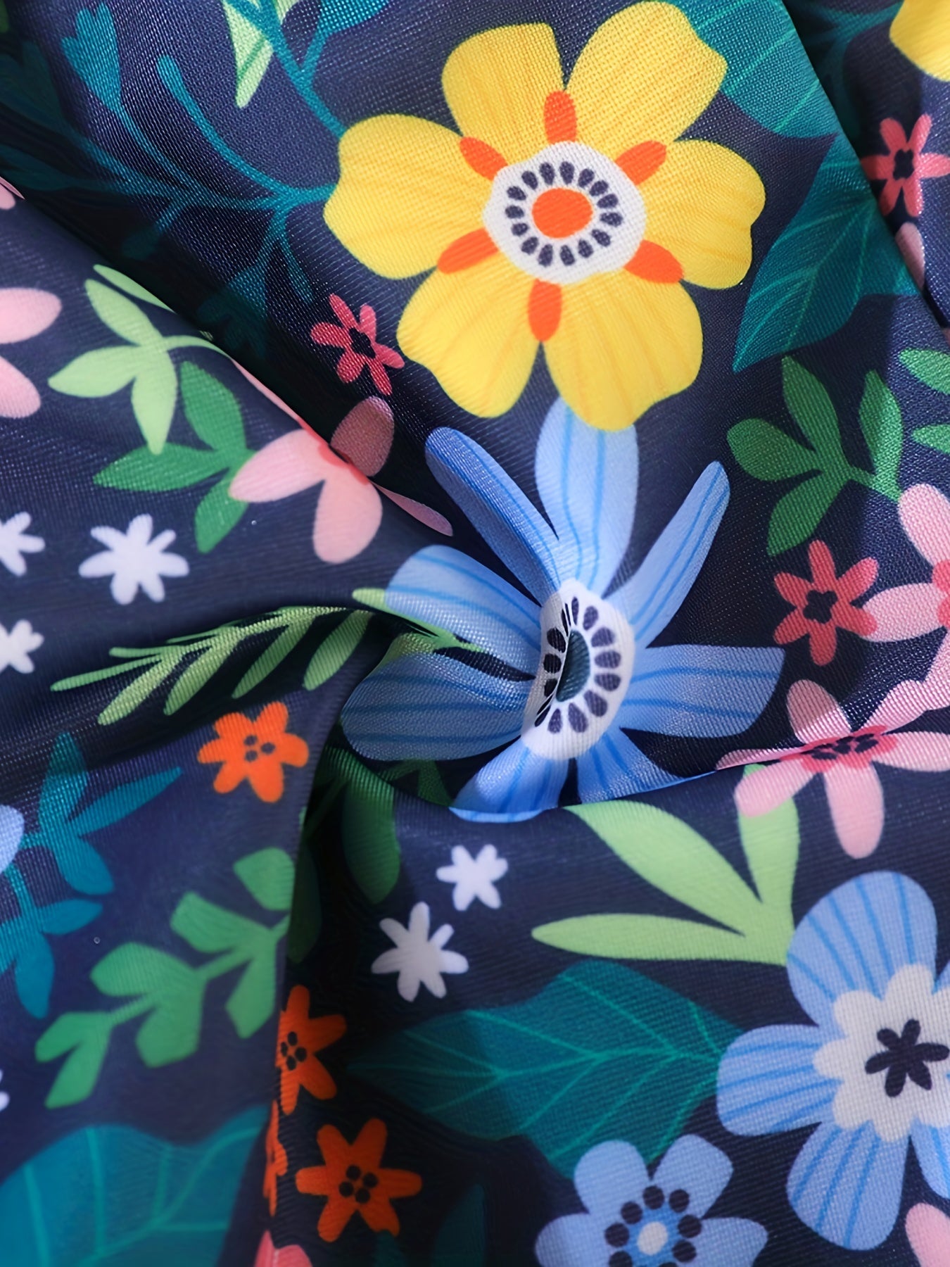 Boys Flower & Leaf Print Swim Trunks for Vacation