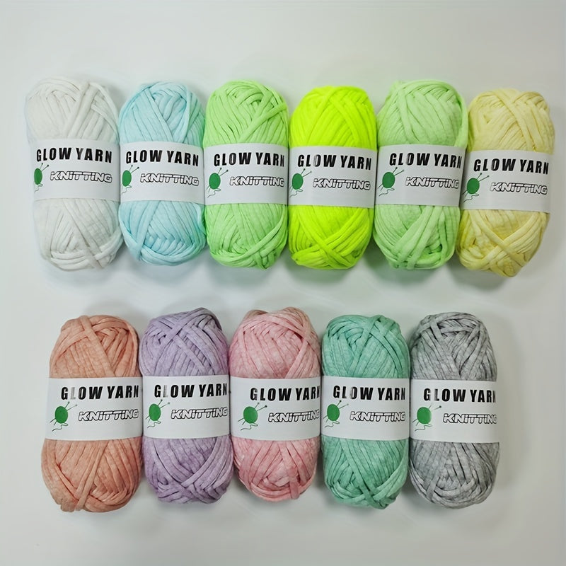 Polyester Glow in the dark Filler Yarn for DIY Knitting 50g pc