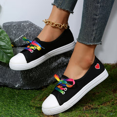 Women's Heart Pattern Canvas Lace-Up Outdoor Sneakers