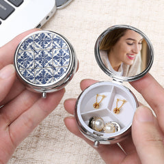 Small Metal Pill Case Green Glass Pattern 3 Compartment Portable Medicine