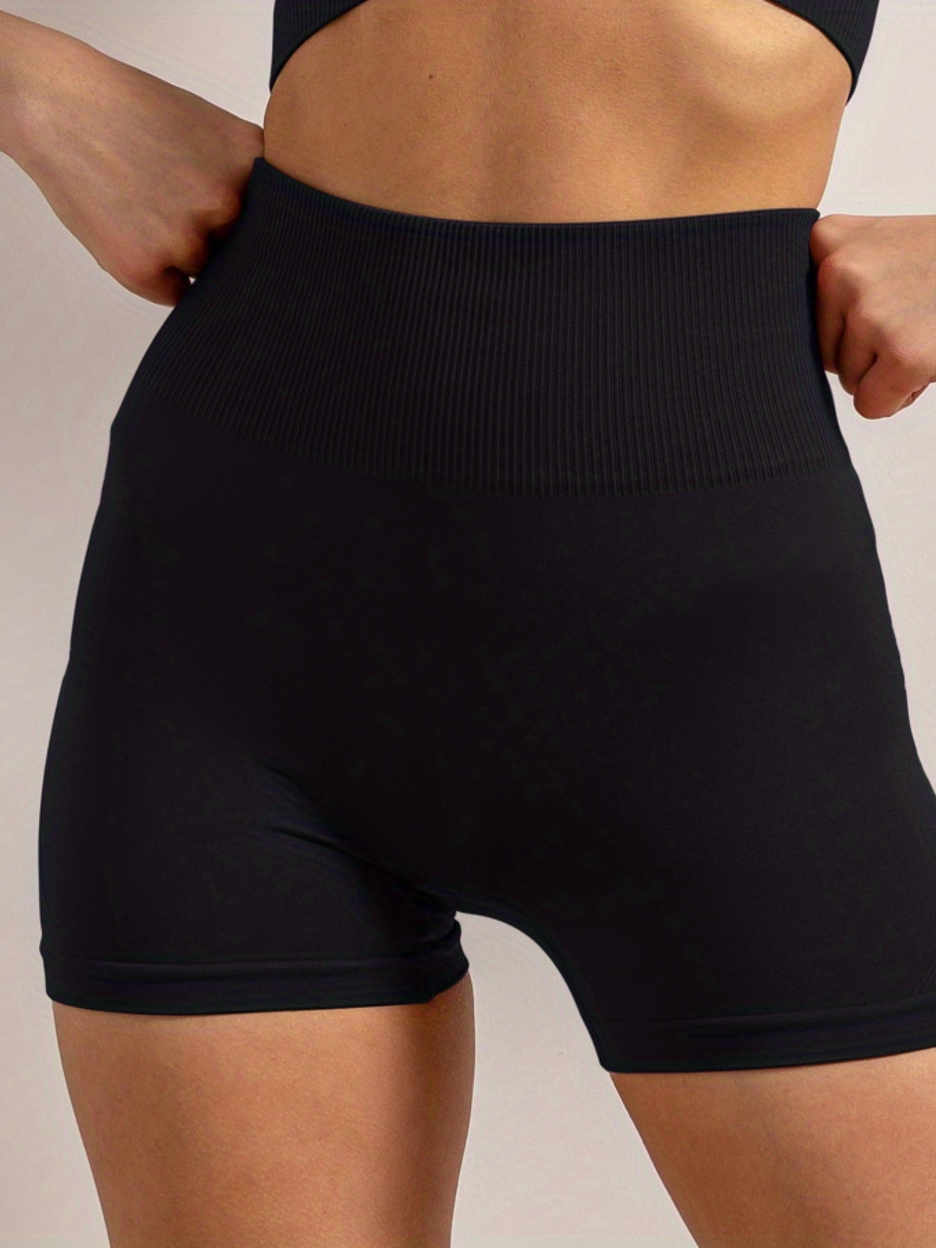 Seamless Sports Shorts High Waist Butt Lifting Biker Shorts Women's Activewear