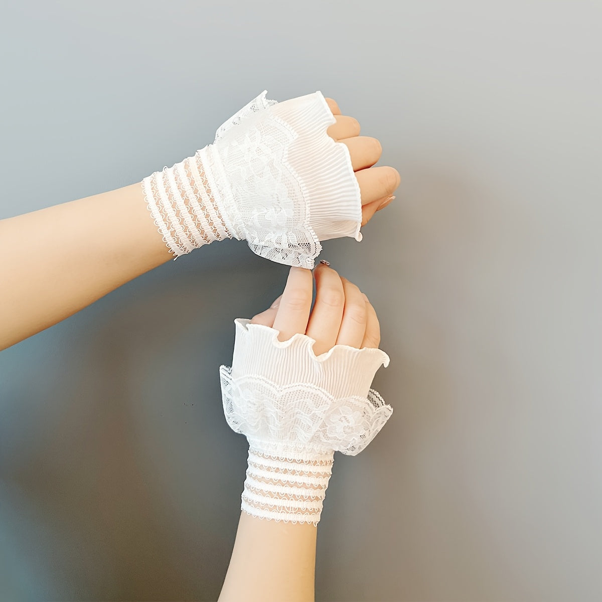 Autumn/Winter Lace Sleeve Cuffs Hollow Floral Edges