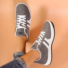 Women's Lightweight Lace Up Travel Shoes