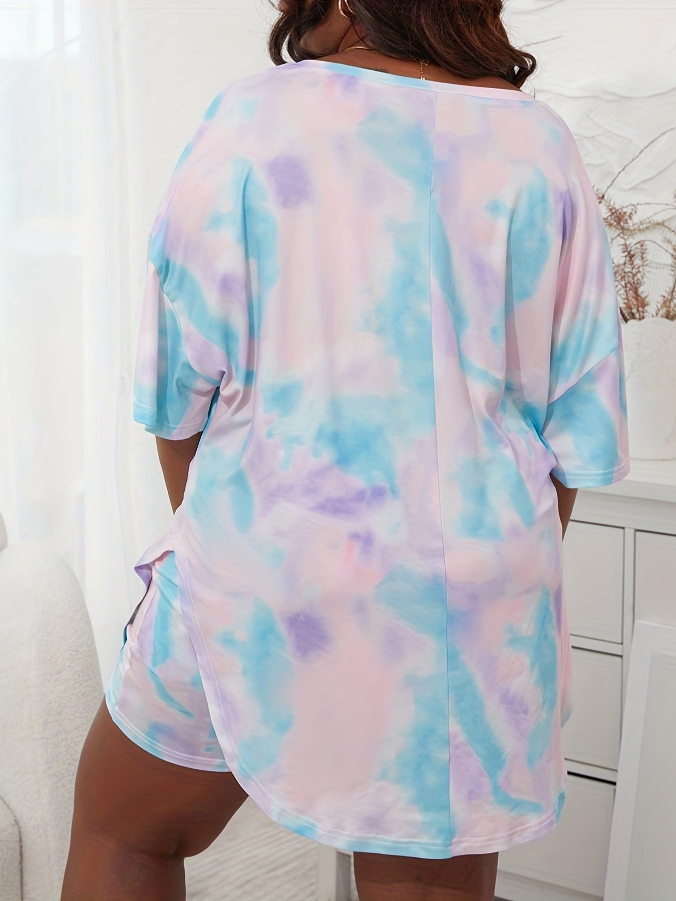 Tie Dye Print V Neck Tee & Shorts Set