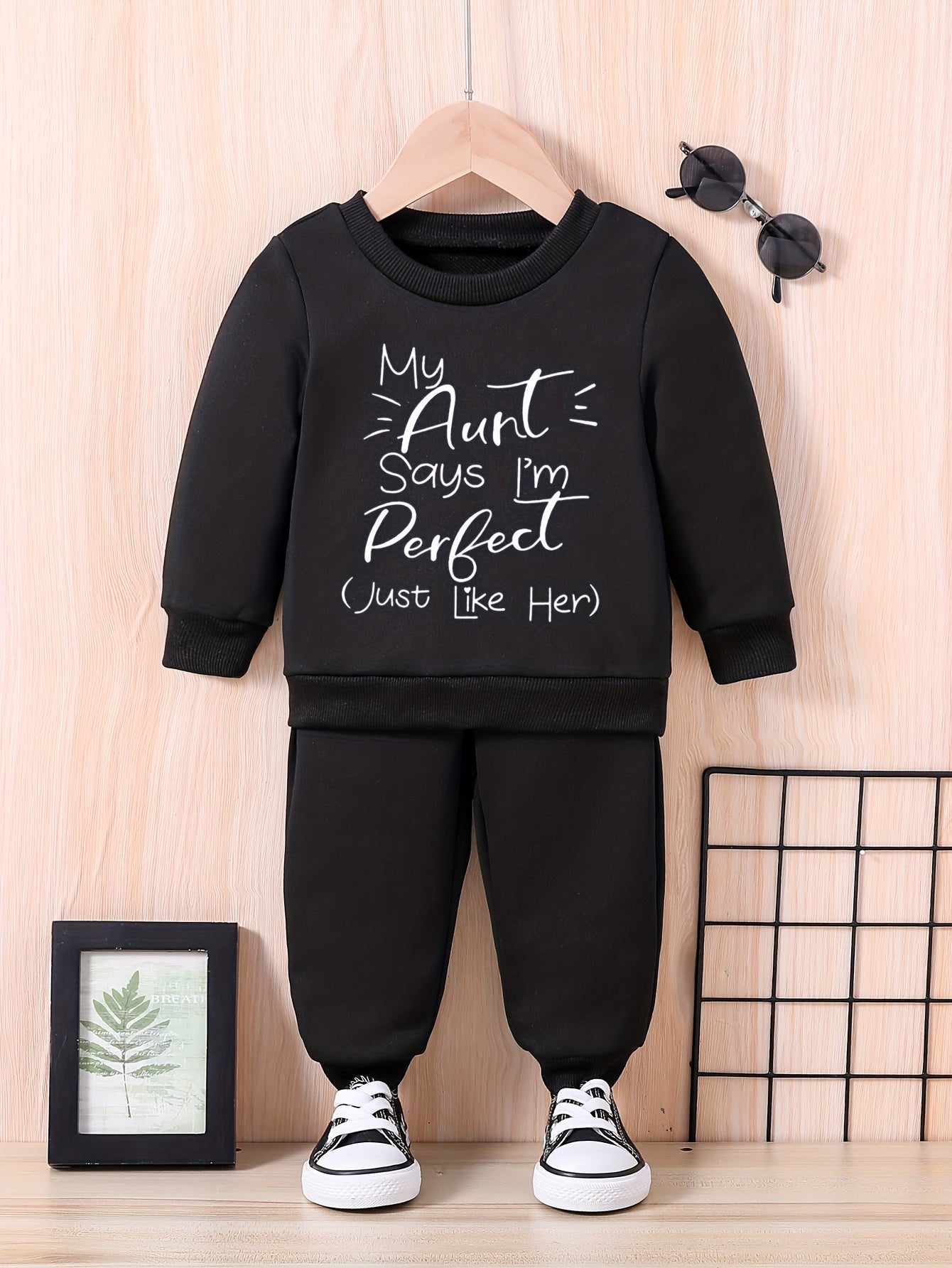 Perfect Aunt Print Infant Baby Sweatshirt Set