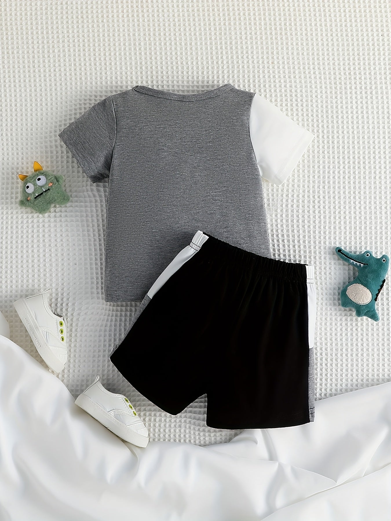 2pcs Baby Boys Casual Block T shirt & Shorts Set For Summer