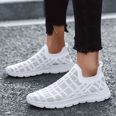Women's Plaid Pattern Socks Sneakers Lightweight Knit Walking Shoes