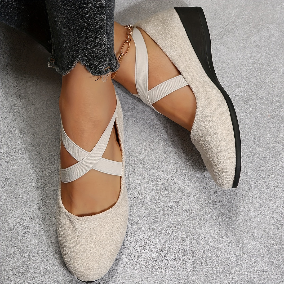 Women's Comfortable Closed Toe Slip On Wedge Shoes