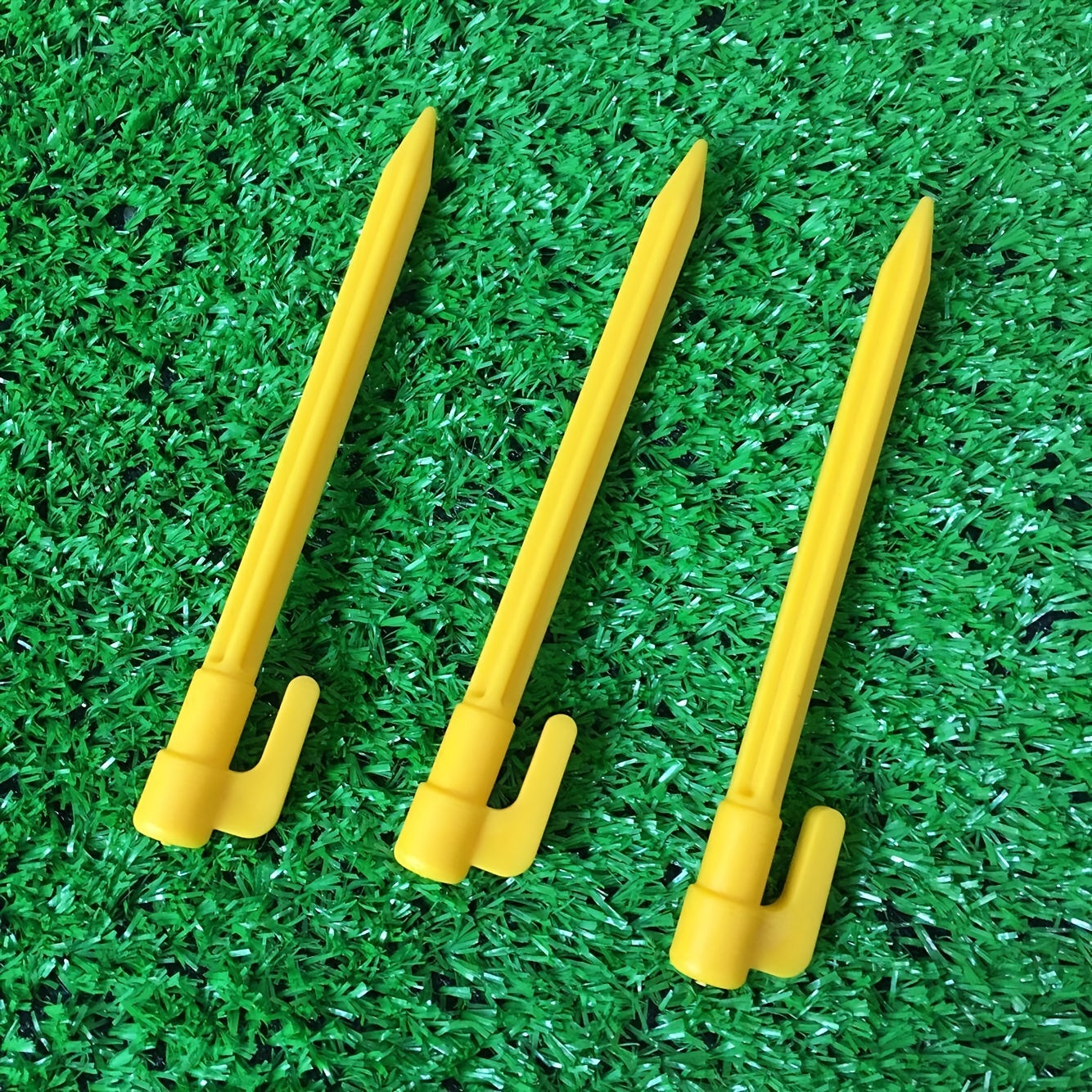 10pcs Outdoor Tent Pegs Plastic Ground Nails for Camping Hiking Tents