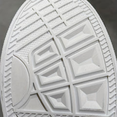 Men's Slip Resistant Lace Up Skate Shoes