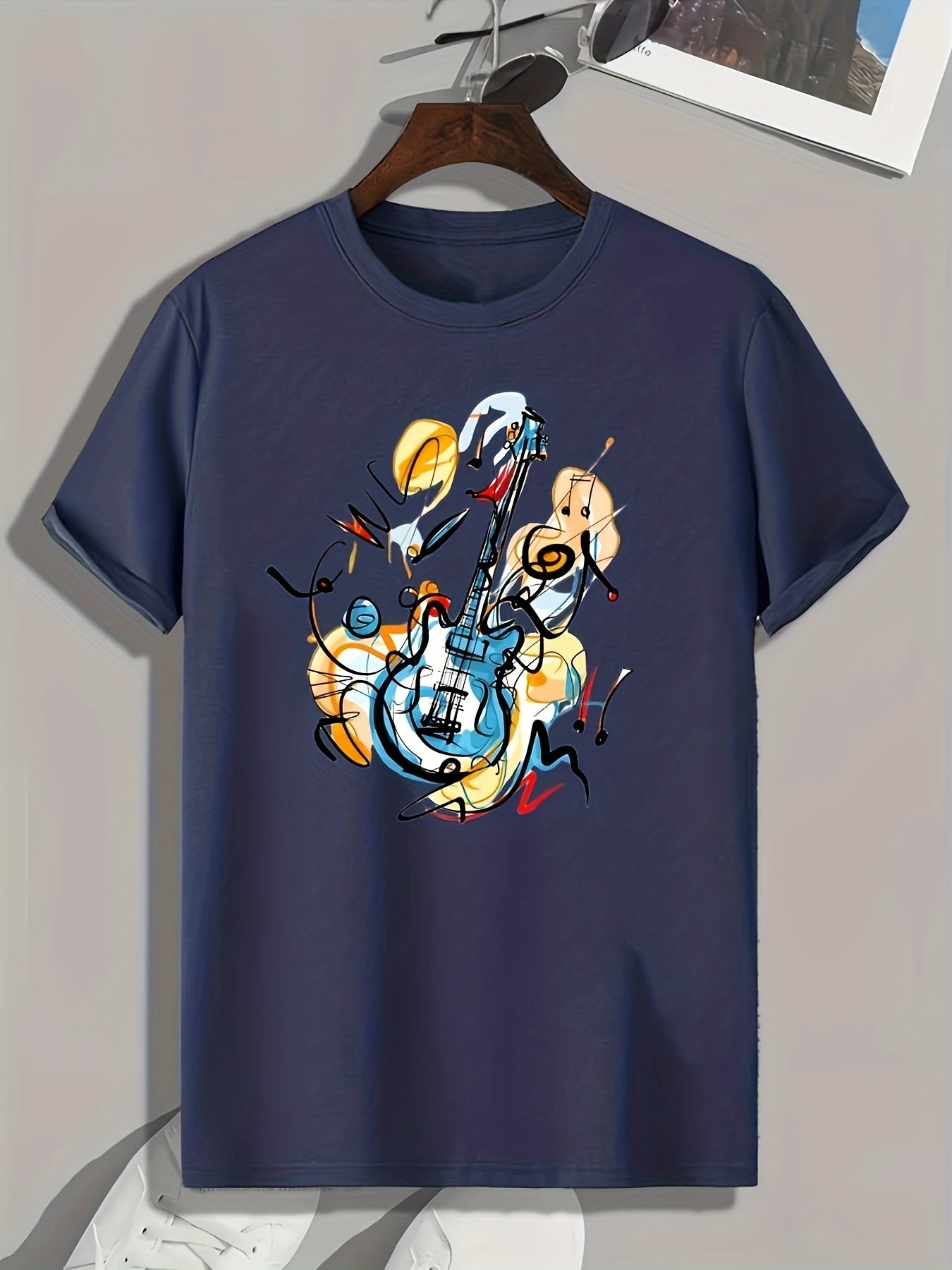 Guitar Print Men's Graphic T-shirt for Summer