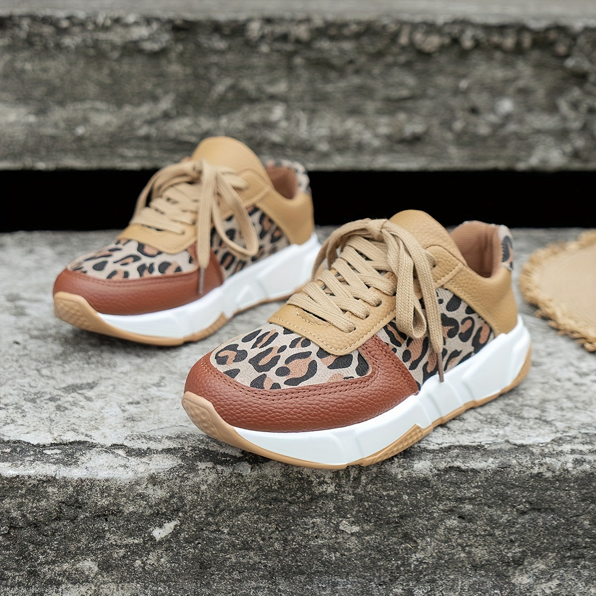 Leopard Print Platform Sports Shoes Lace Up Low Top Sneakers