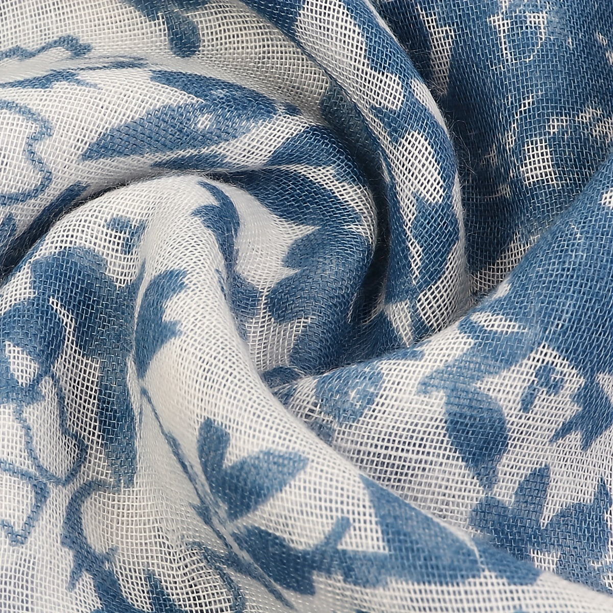 Leaf Print Tassel Scarf Classic Block Shawl Windproof Warm Head Wrap