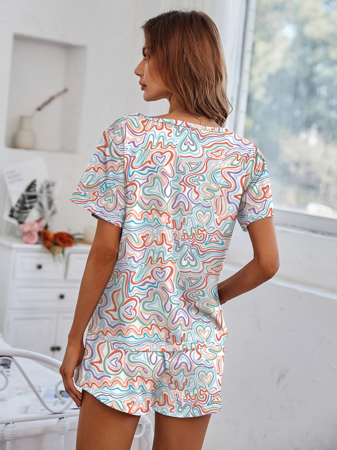 Geometric Print Pajama Set Short Sleeve Crew Neck Top & Elastic Waistband Shorts