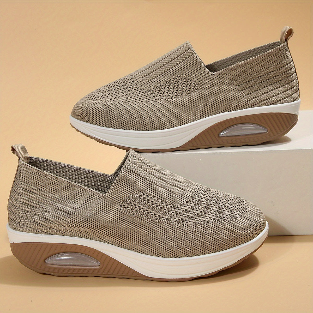 Women's Breathable Slip On Platform Shoes Air Cushion Walking Shoes