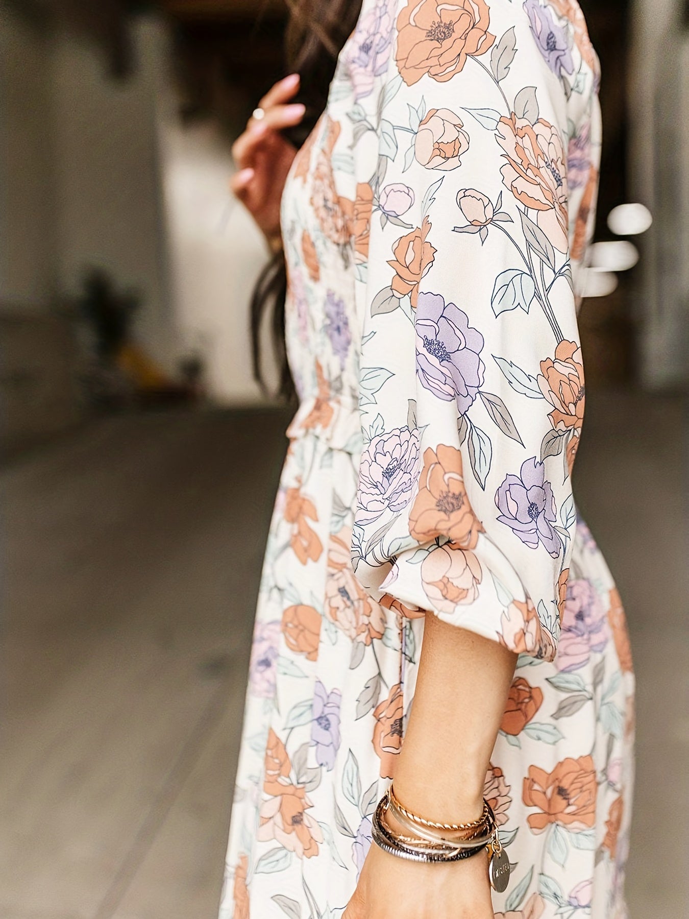 Women's Plus Floral Lantern Sleeve Square Neck Dress