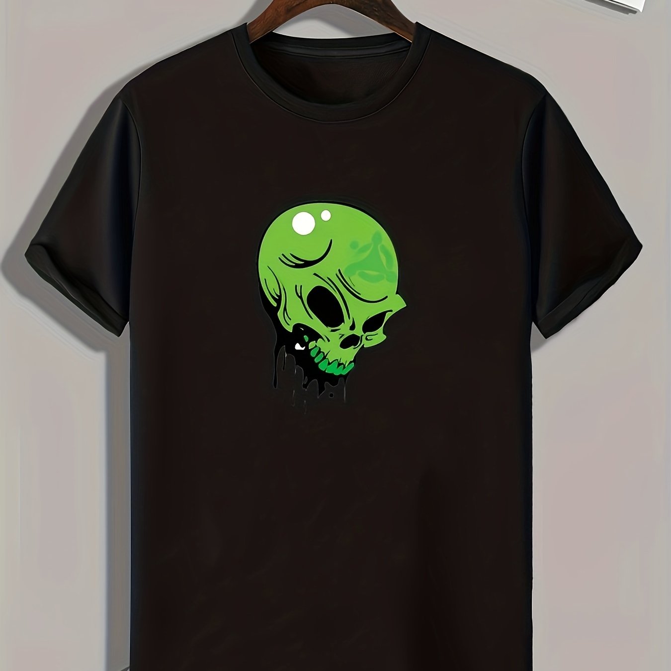 Green Skull Print Men's Comfy T-shirt for Summer