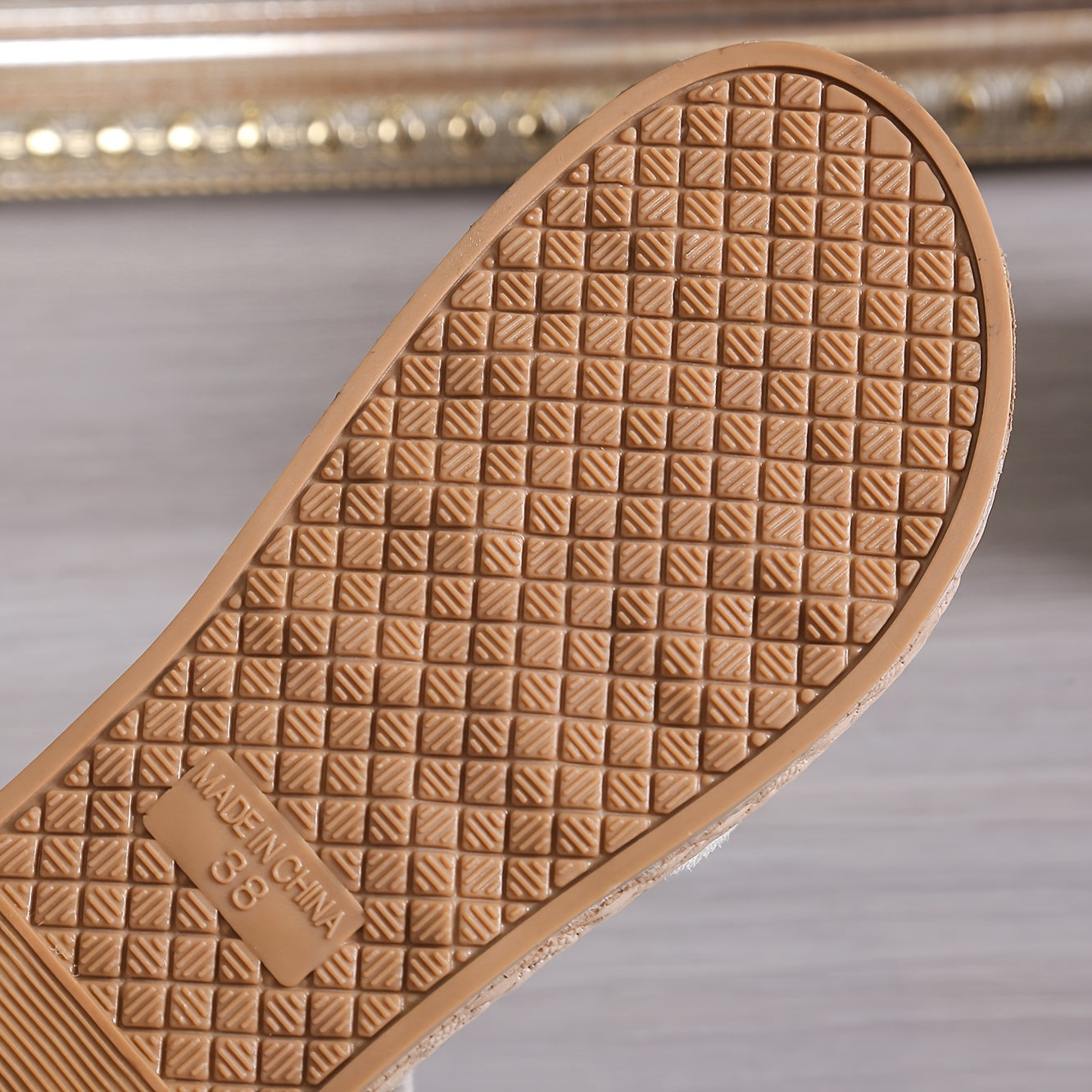Women's Cross Strap Sandals Flat Lightweight Beach Sandals
