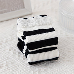 Striped Ruffle Socks 2 Pairs Comfy Mid Tube Socks Women's Stockings