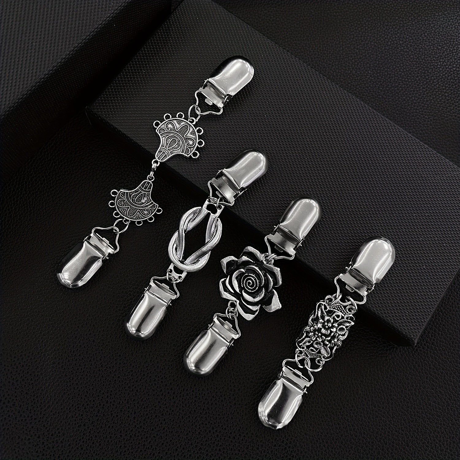 Vintage Alloy Sweater Clip Silk Scarf Cardigan Buckle Shirt Collar Clip