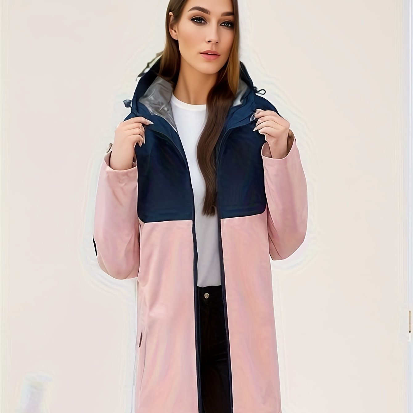 Women's Outdoor Sports Jacket Windproof Rainproof Hooded Jacket